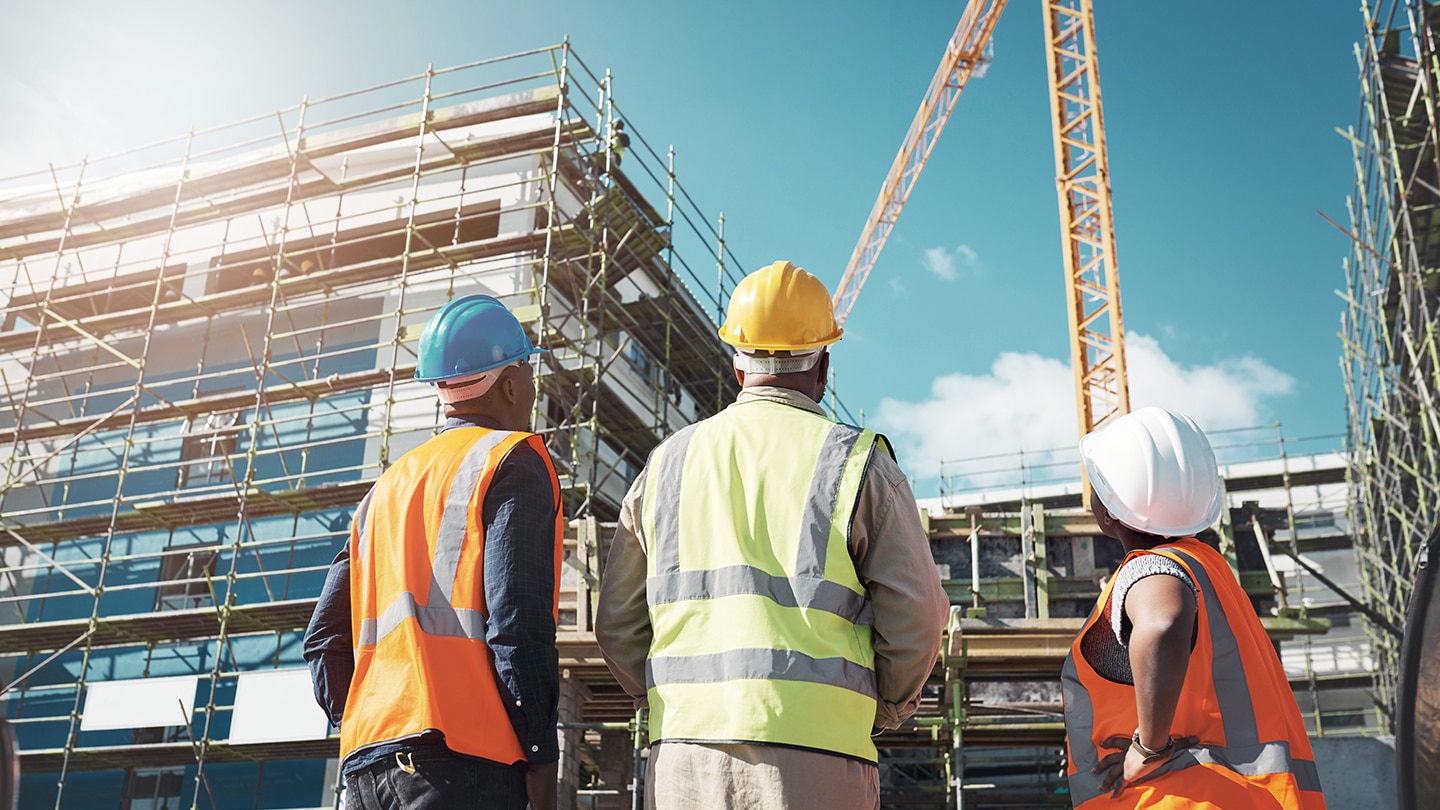 8 risks facing the construction sector heading into 2023